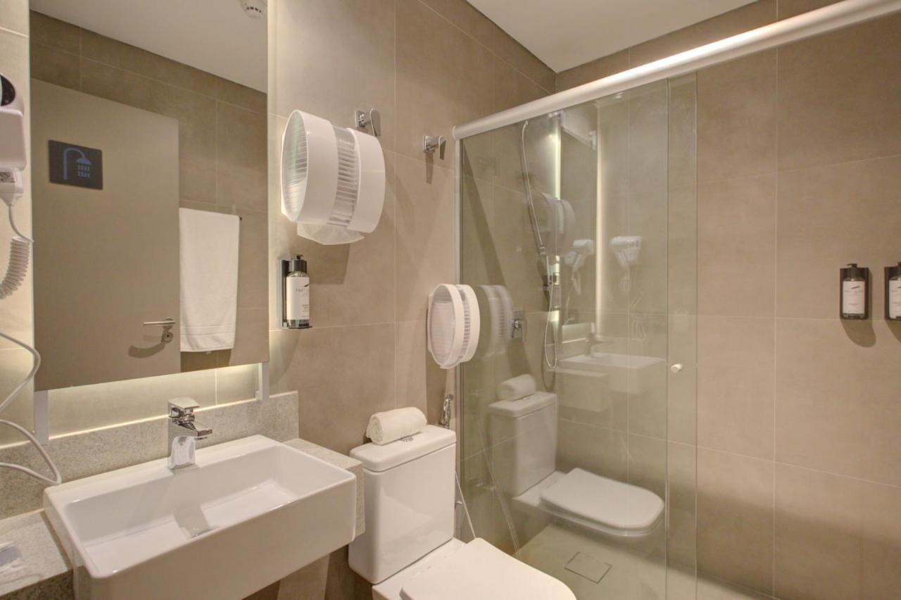Fast Sleep Suites By Slaviero Hoteis - Hotel Dentro Do Aeroporto De Guarulhos - Terminal 2 - Desembarque Oeste المظهر الخارجي الصورة