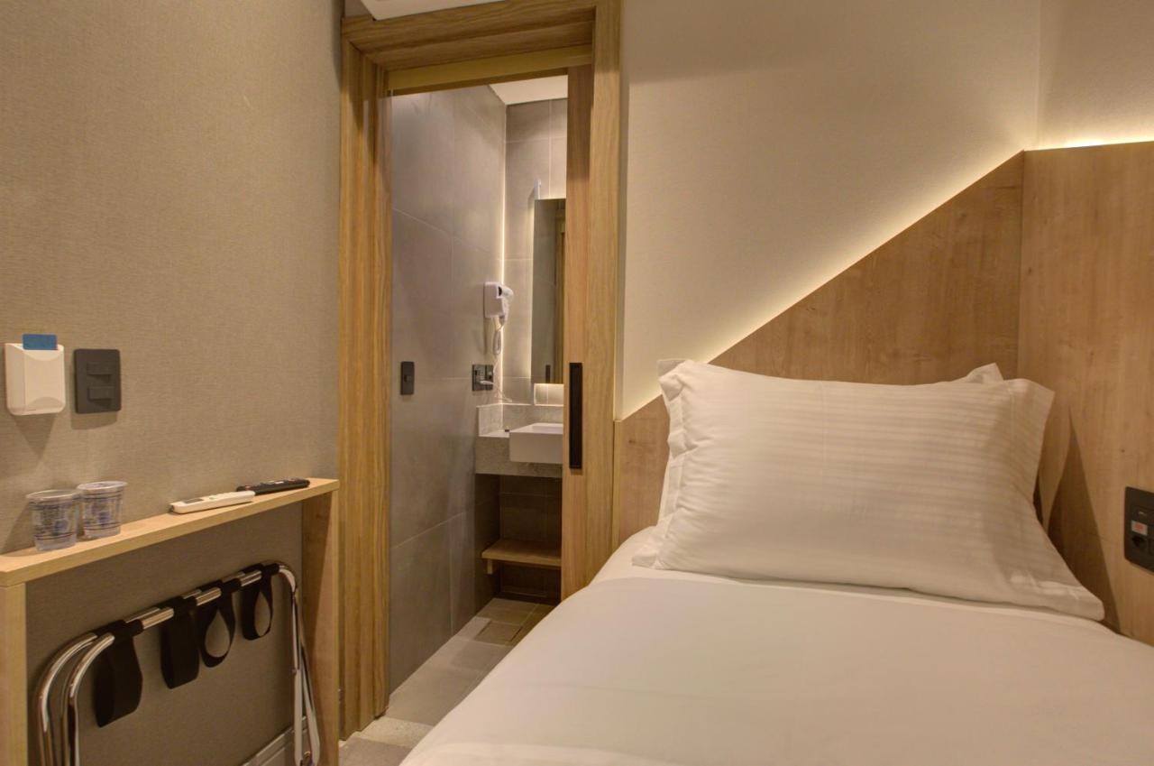 Fast Sleep Suites By Slaviero Hoteis - Hotel Dentro Do Aeroporto De Guarulhos - Terminal 2 - Desembarque Oeste المظهر الخارجي الصورة